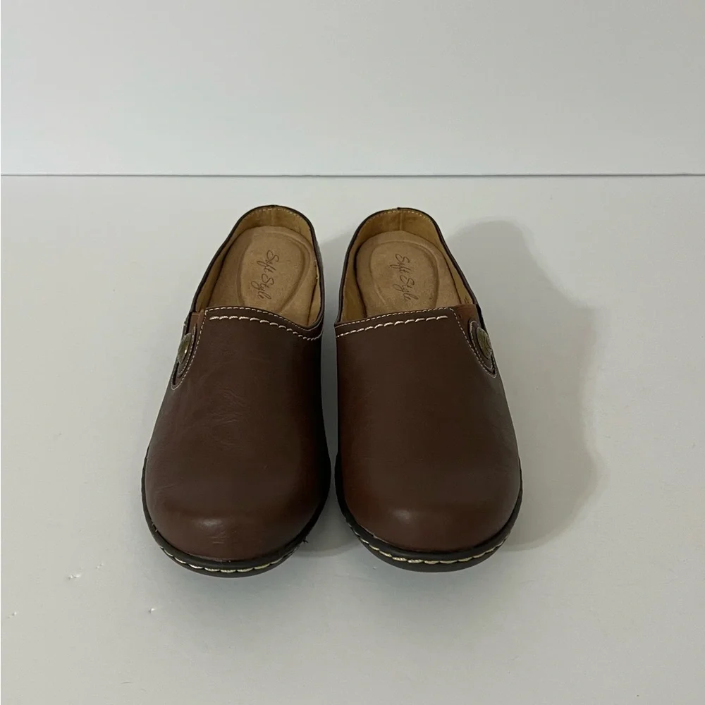 NEW! Soft Style Brown Slide-on Loafers